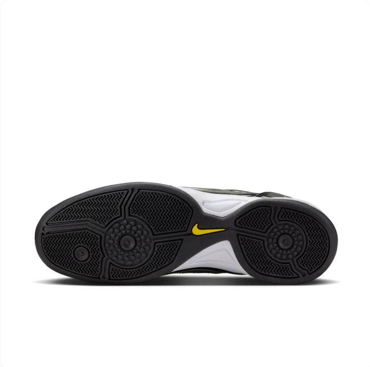 Nike Total 90 III Black and Silver Low-Top Sneakers