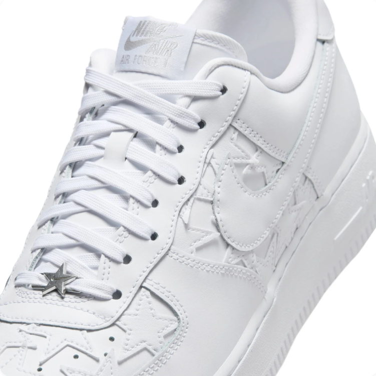 Nike All-White Star-Detail Low-Top Sneakers