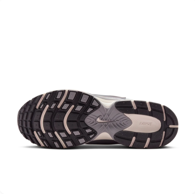 Nike Grey & Silver Mesh Low-Top Sneakers | Cream Midsole